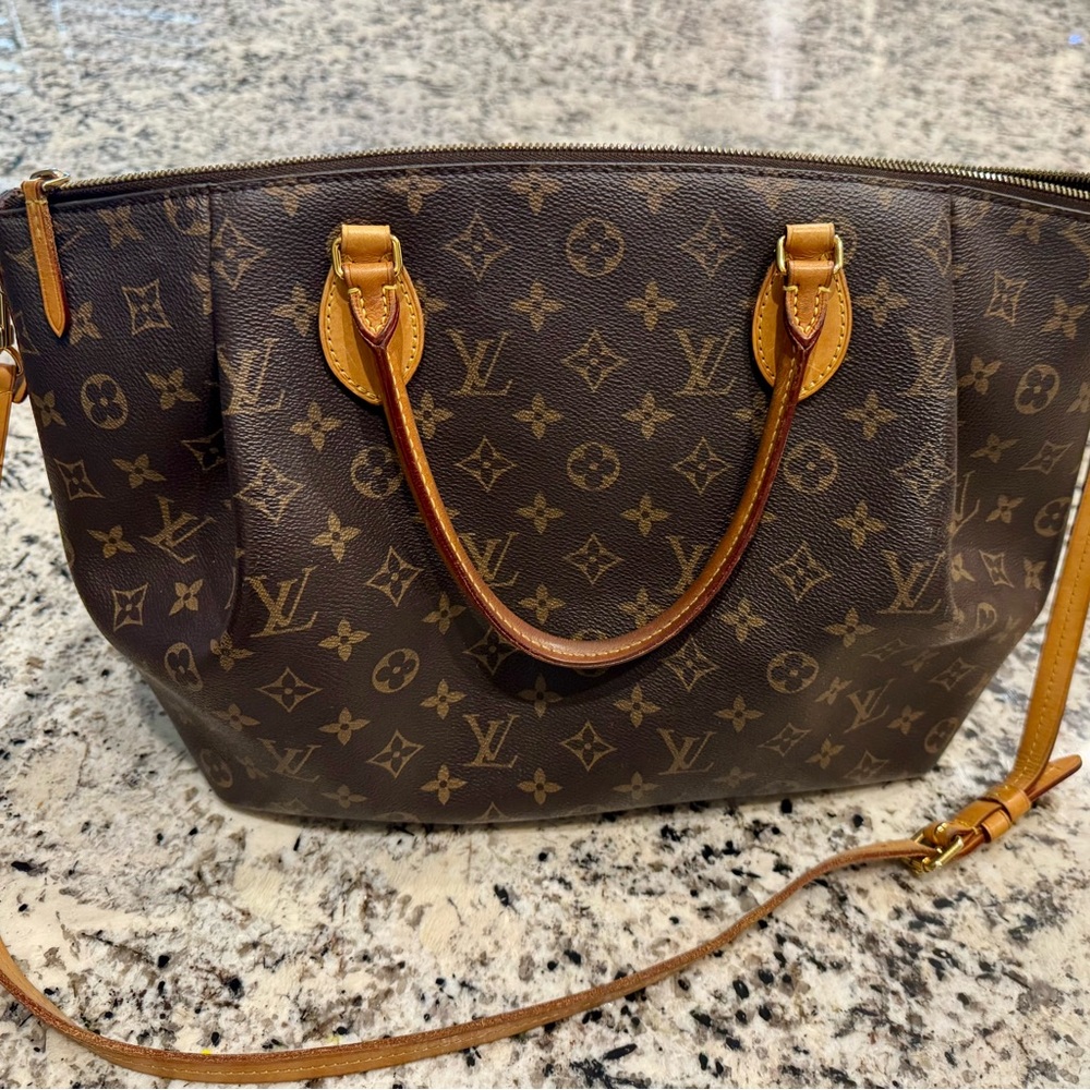 Louis Vuitton Monogram Turenne PM